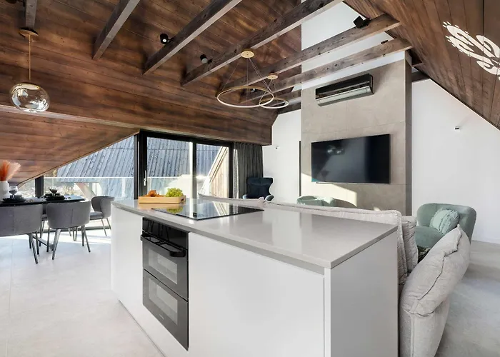 Luxury In With Mountain View And Air Conditioned Living By Renters Prestige Apartamento *