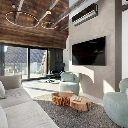 Luxury In With Mountain View And Air Conditioned Living By Renters Prestige Lejlighed Kościelisko
