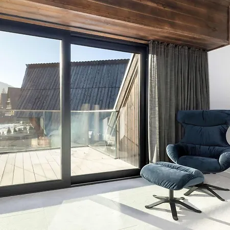 Luxury In With Mountain View And Air Conditioned Living By Renters Prestige * Kościelisko